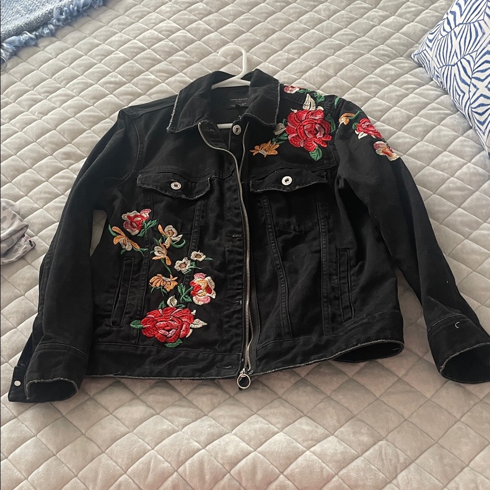 Zara Black Denim Jacket with Red Floral Embroidery Western concert vibes